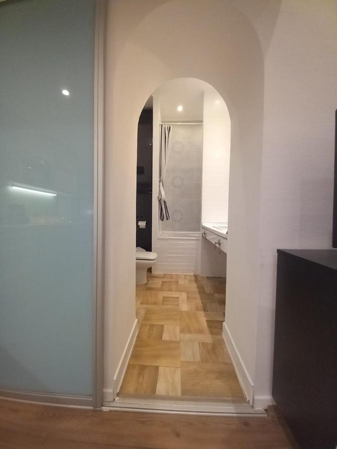Farinelli At Opera Apartment Budapest Luaran gambar