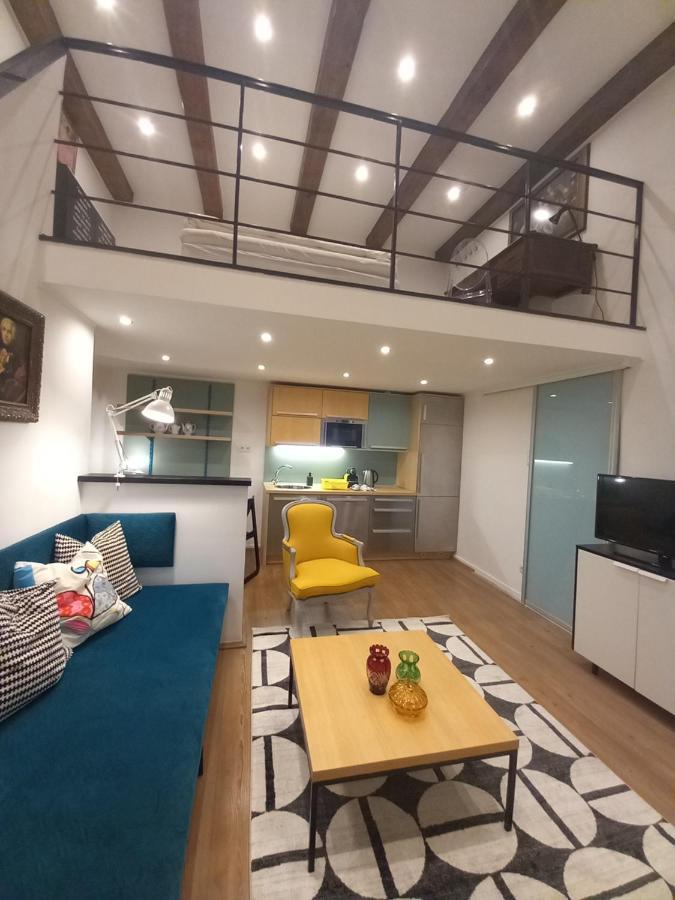 Farinelli At Opera Apartment Budapest Luaran gambar