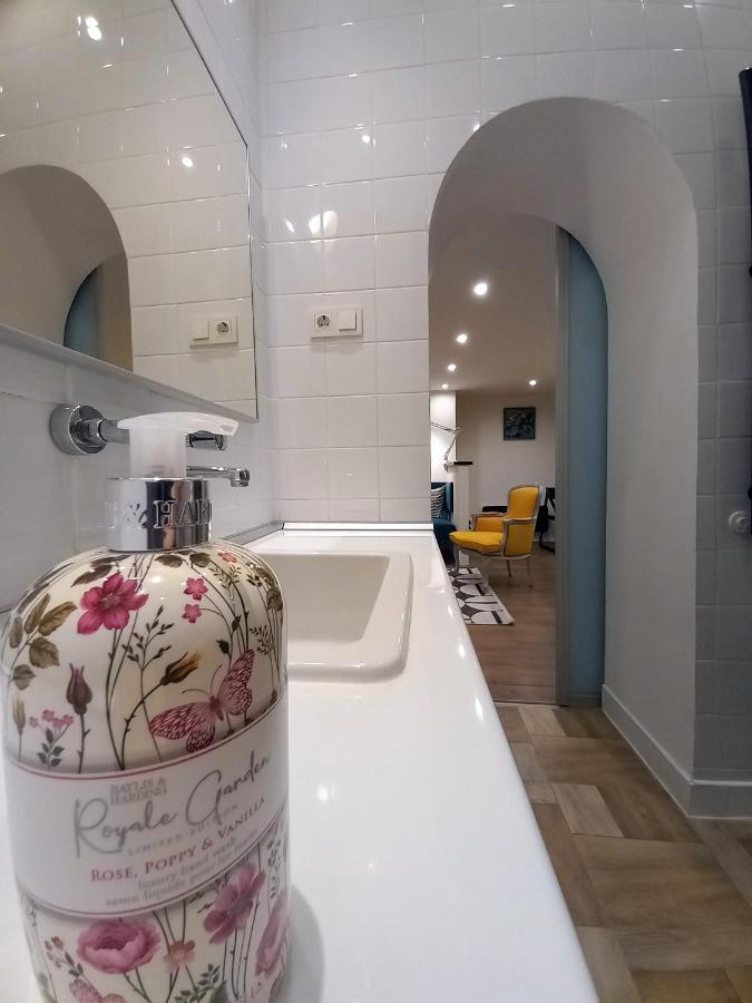 Farinelli At Opera Apartment Budapest Luaran gambar
