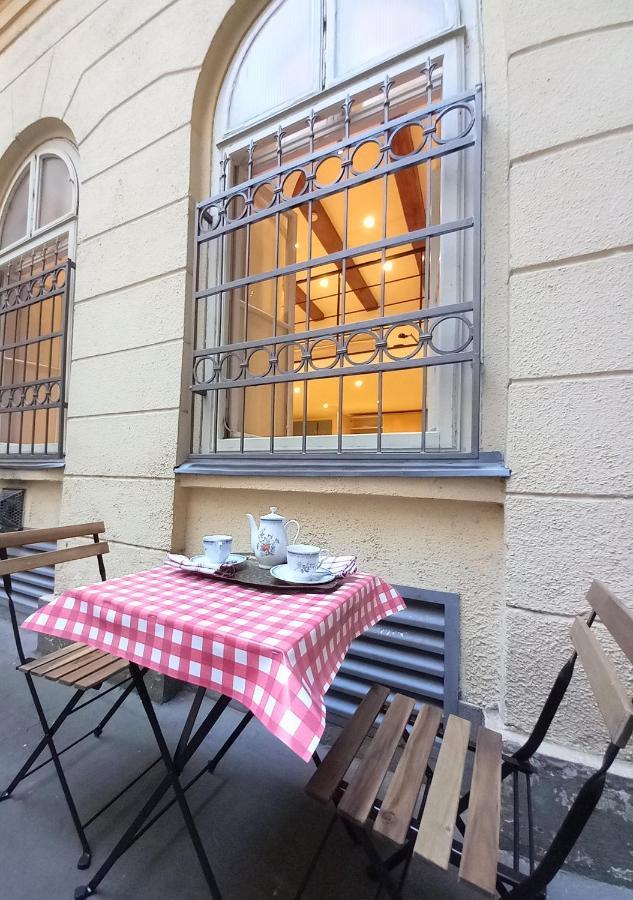 Farinelli At Opera Apartment Budapest Luaran gambar